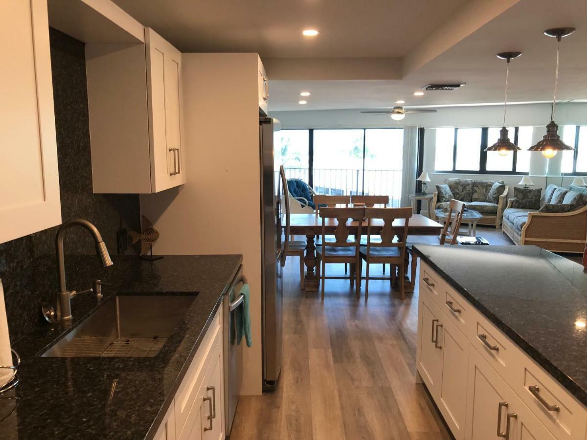 Licensed Mgr - Modern Oceanfront Condo! Beautiful Ocean Views! Beach Resort! 2 King Beds! Key Largo Luaran gambar